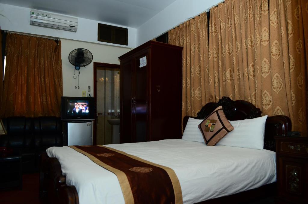 Sweet Family Guest House Ханой Стая снимка